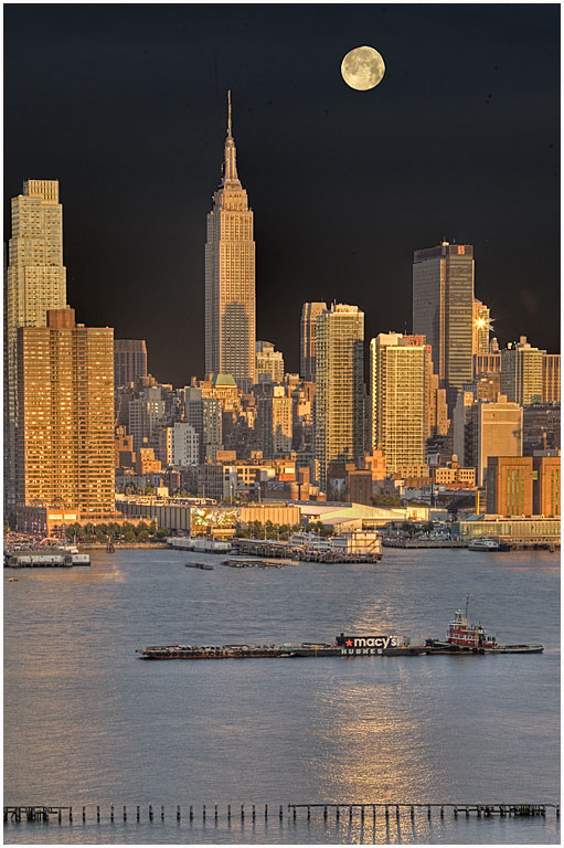 New york skyline in crepuscular light no 15 pres s